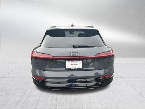 2024 Audi Q8 e-tron Premium