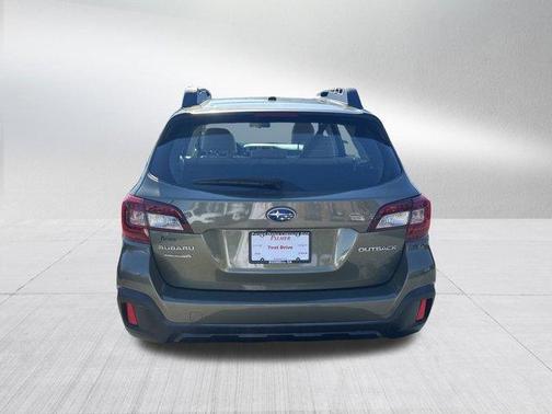 2019 Subaru Outback 2.5i