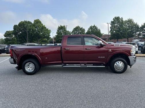2022 RAM 3500 Laramie