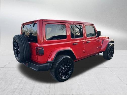 2025 Jeep Wrangler 4xe Sahara