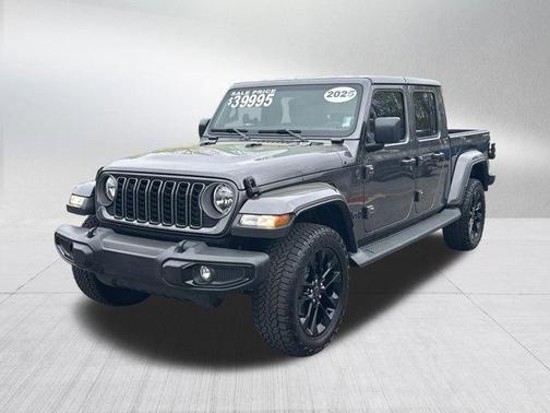 Granite Crystal Clearcoat Metallic 2025 Jeep Gladiator Sport