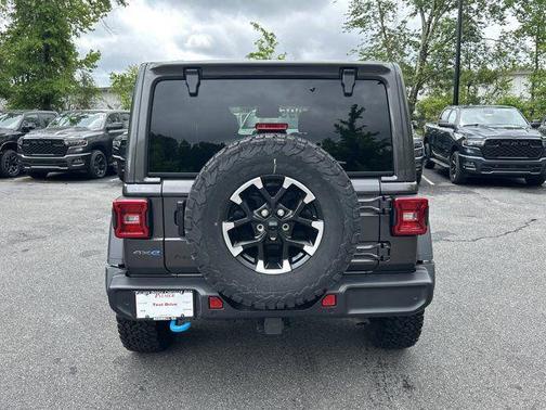 Granite Crystal Clearcoat Metallic 2025 Jeep Wrangler 4xe Rubicon