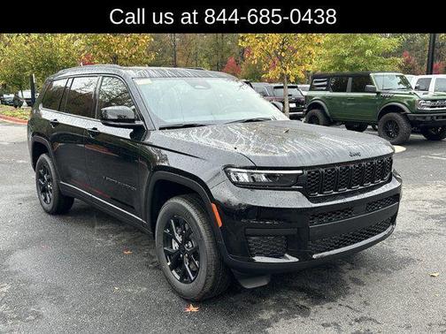 2025 Jeep Grand Cherokee L Laredo