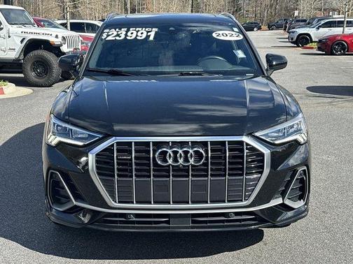 2022 Audi Q3 45 S line Premium