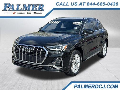 2022 Audi Q3 45 S line Premium