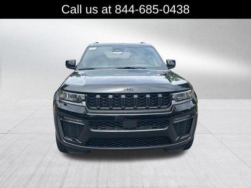 Diamond Black 2026 Jeep Grand Cherokee Limited