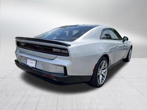 Nickel 2024 Dodge Charger Daytona Scat Pack