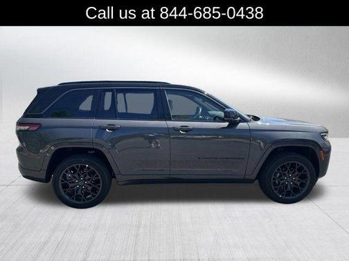 Metallic 2026 Jeep Grand Cherokee Summit