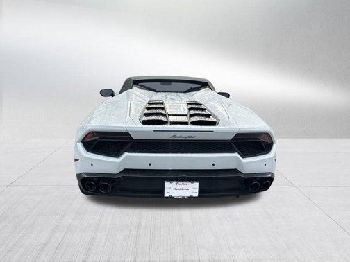 2017 Lamborghini Huracan LP580-2S