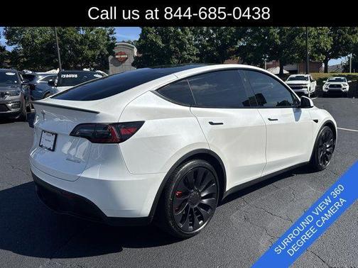 Pearl White Multi 2023 Tesla Model Y Performance