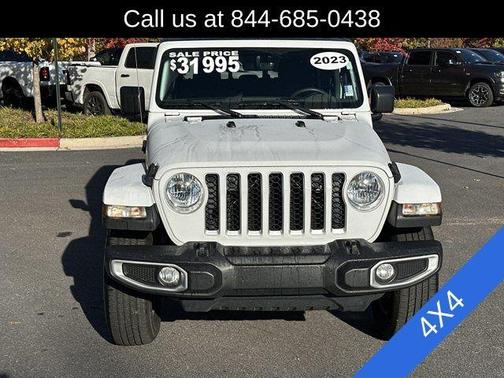 2023 Jeep Gladiator Overland