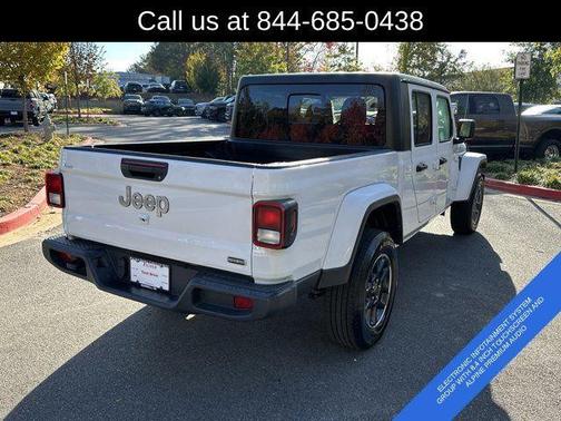 2023 Jeep Gladiator Overland