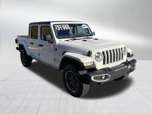 2023 Jeep Gladiator Overland