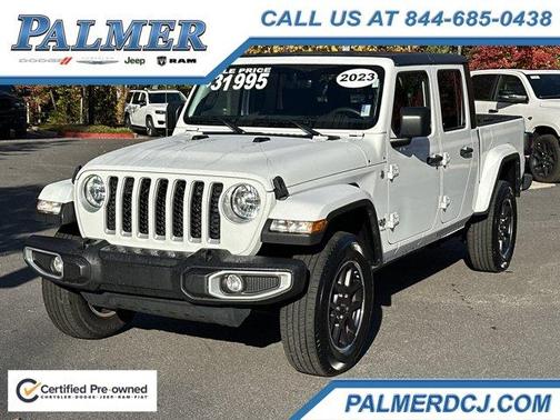 2023 Jeep Gladiator Overland