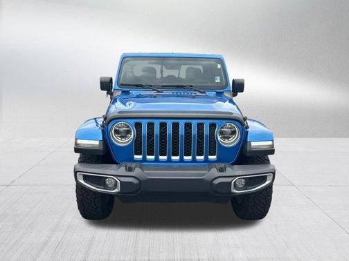 2022 Jeep Gladiator Overland