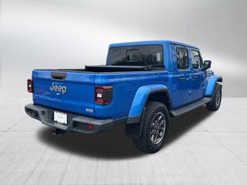 2022 Jeep Gladiator Overland