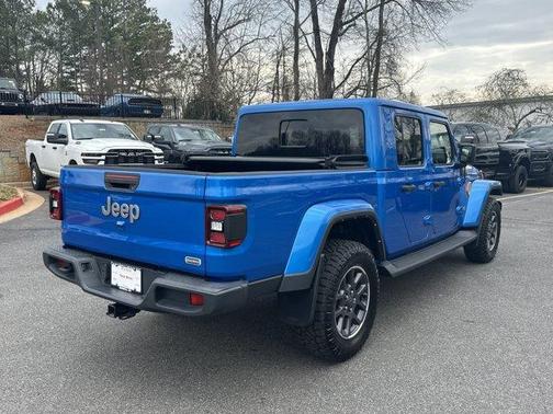2022 Jeep Gladiator Overland