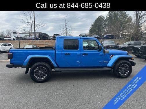 2022 Jeep Gladiator Overland