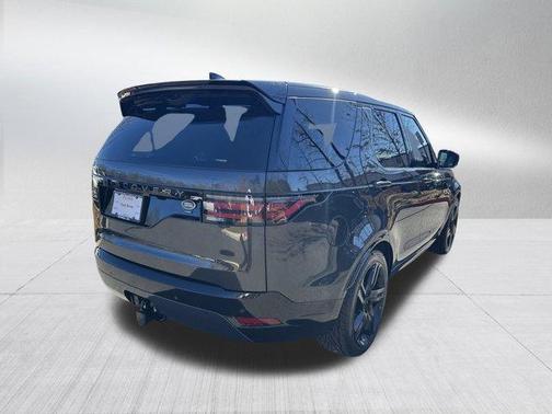 2023 Land Rover Discovery P360 R-Dynamic HSE