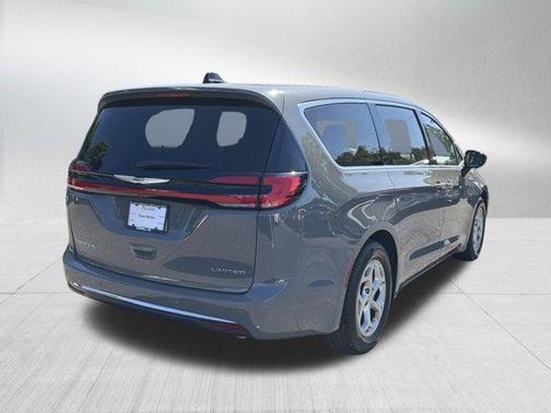 Gray Clearcoat 2024 Chrysler Pacifica Limited