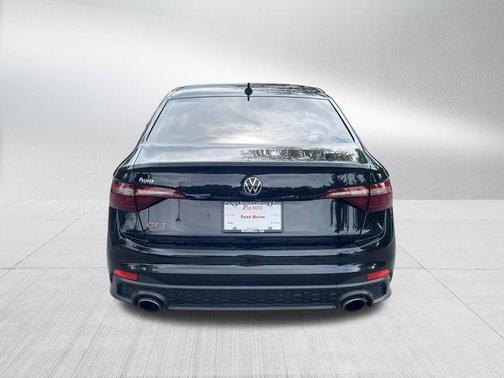 Deep Black Pearl Effect 2022 Volkswagen Jetta GLI 2.0T Autobahn
