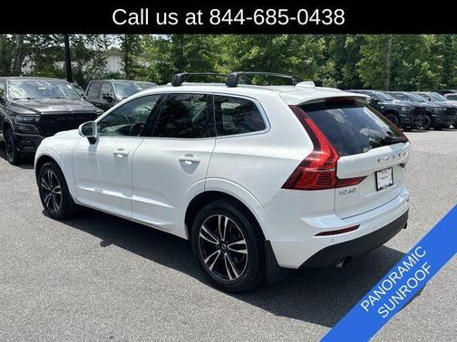 Crystal White 2020 Volvo XC60 T5 Momentum