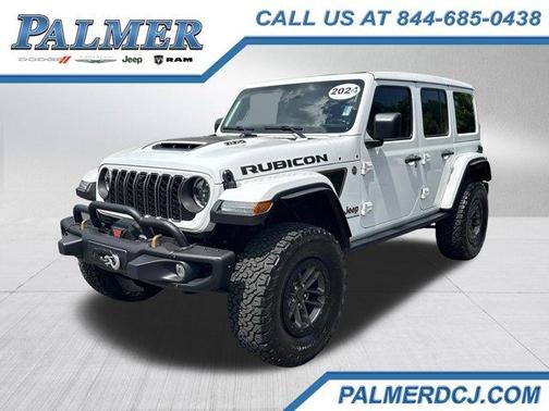 Bright White Clearcoat 2024 Jeep Wrangler Rubicon 392