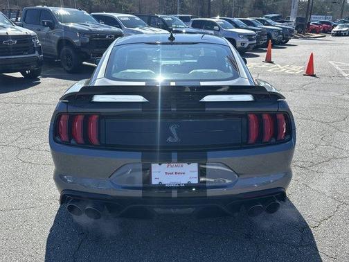 2021 Ford Shelby GT500 Base