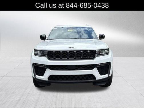 Bright White Clearcoat 2026 Jeep Grand Cherokee L Limited