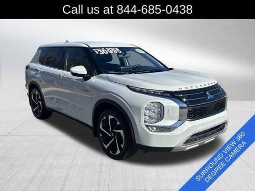 2024 Mitsubishi Outlander PHEV SE