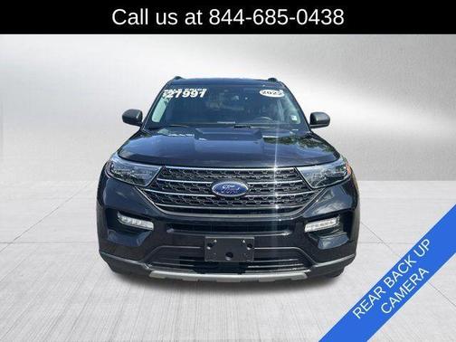 Black Metallic 2022 Ford Explorer XLT