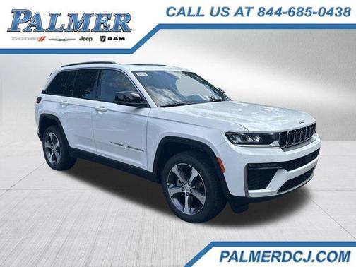 Bright White Clearcoat 2026 Jeep Grand Cherokee Limited