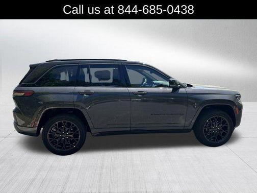 Metallic 2026 Jeep Grand Cherokee Summit
