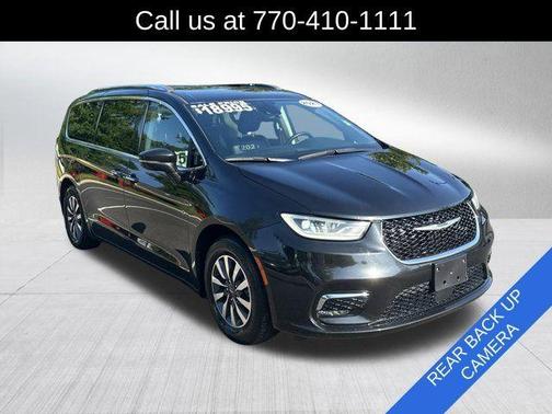2021 Chrysler Pacifica Touring-L