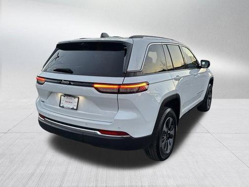 2023 Jeep Grand Cherokee 4xe Base