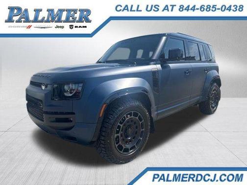 2026 Land Rover Defender V8