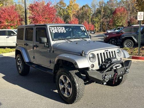2016 Jeep Wrangler Unlimited Sahara