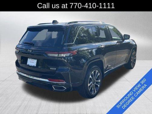 2022 Jeep Grand Cherokee Overland