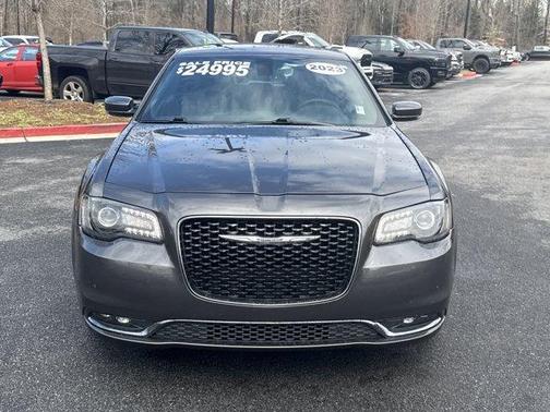 2019 Chrysler 300 S