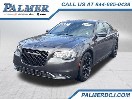 2019 Chrysler 300 S