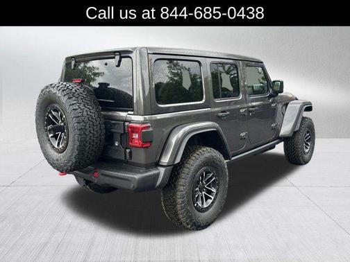 Granite Crystal Clearcoat Metallic 2026 Jeep Wrangler Rubicon