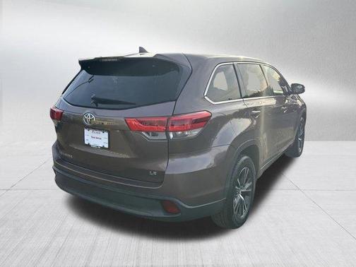 2018 Toyota Highlander LE Plus