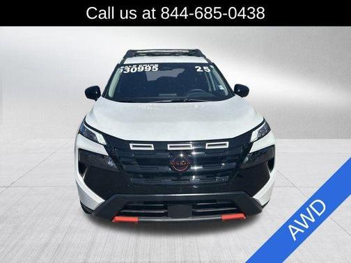 Everest White P 2025 Nissan Rogue Rock Creek