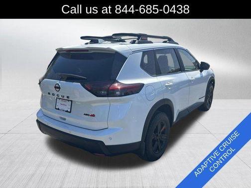 Everest White P 2025 Nissan Rogue Rock Creek