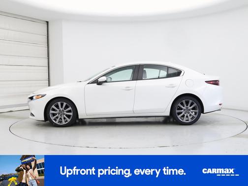 White 2019 Mazda Mazda3 Preferred