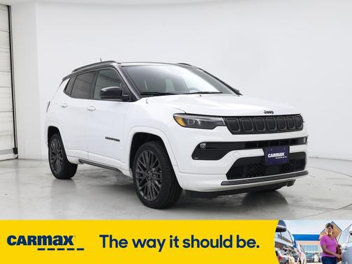 2022 Jeep Compass Latitude Lux