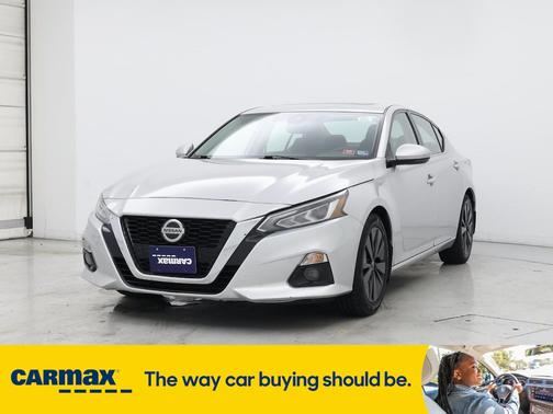 2019 Nissan Altima SV