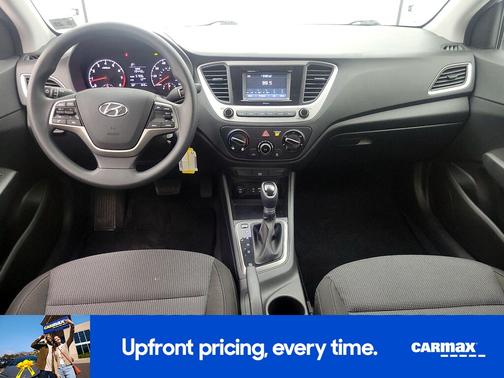 2022 Hyundai Accent SE