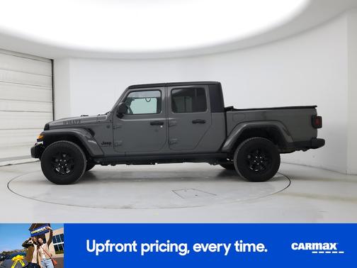 2022 Jeep Gladiator Sport