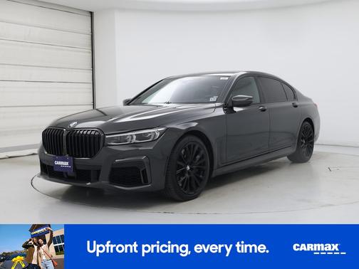 Gray 2022 BMW 750 I xDrive